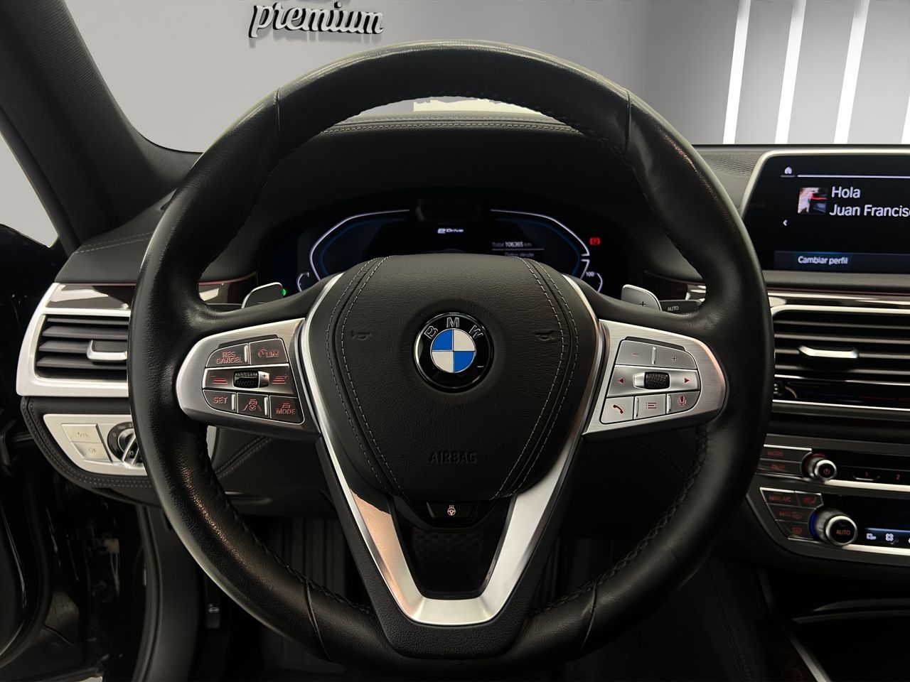 BMW Serie 7 745e - Foto 11