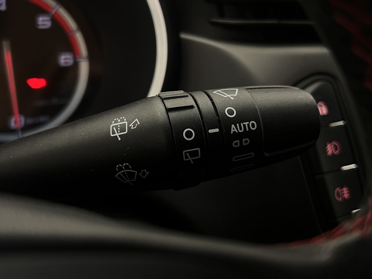 Alfa Romeo Giulietta 2.0 JTDm 150cv Distinctive - Foto 23