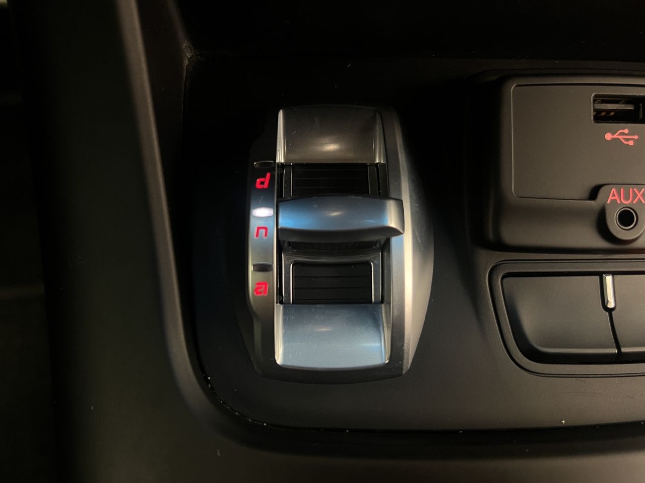 Alfa Romeo Giulietta 2.0 JTDm 150cv Distinctive - Foto 34