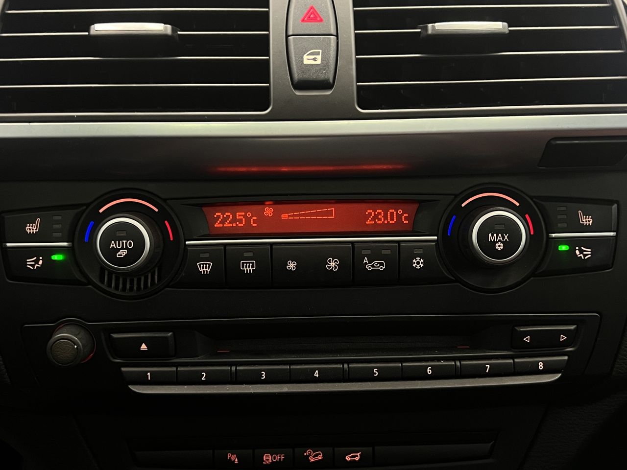 BMW X6 xDrive40d - Foto 30