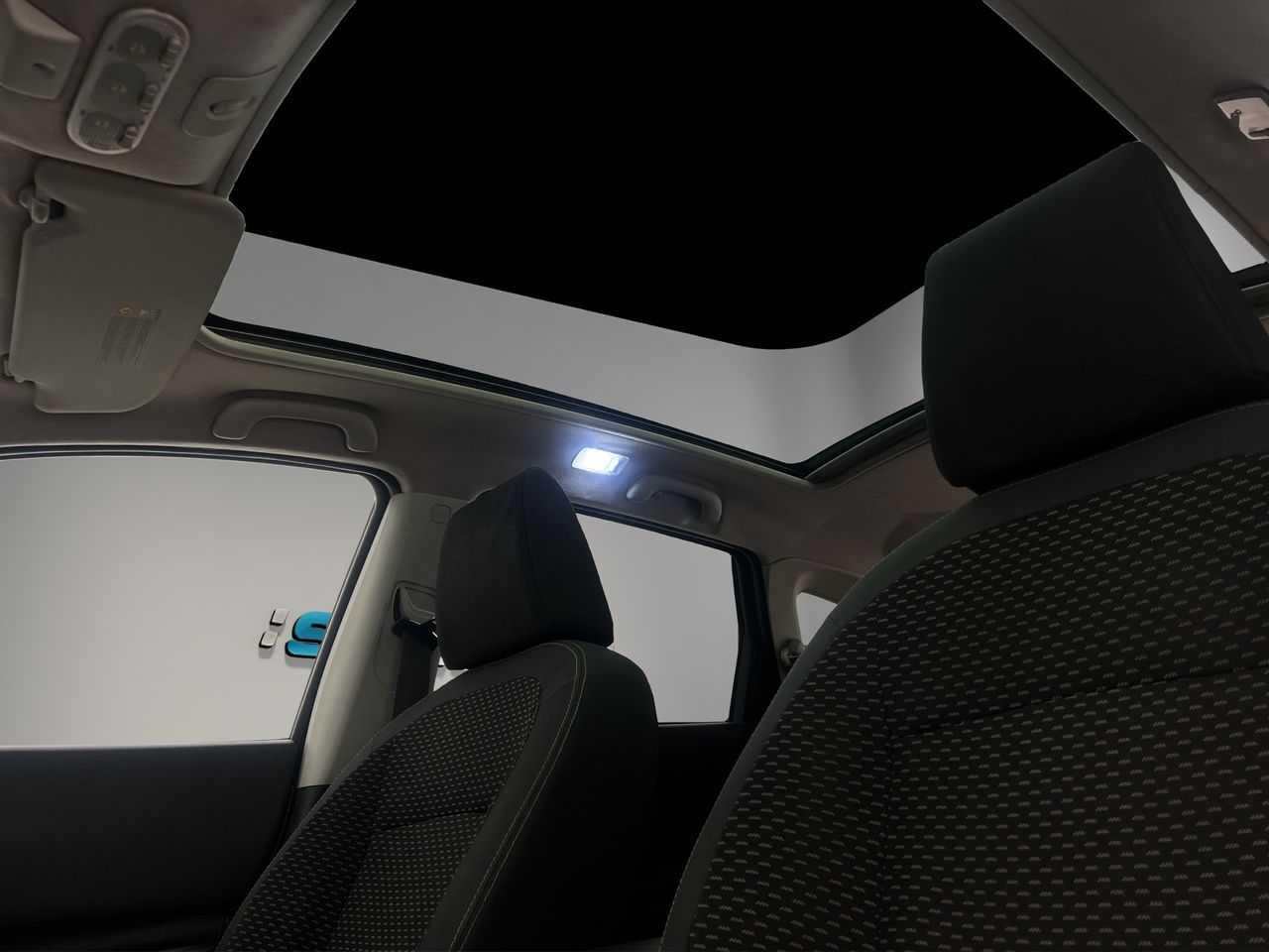 Nissan Qashqai 2.0 dCi TEKNA SPORT 18