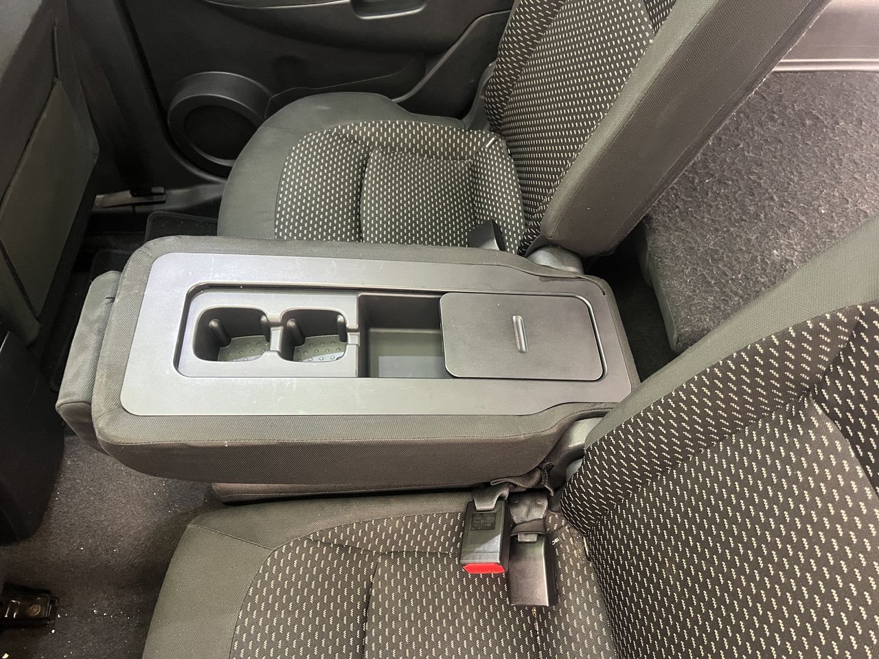 Nissan Qashqai 2.0 dCi TEKNA SPORT 18