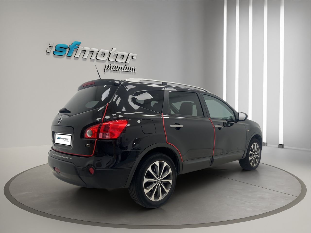 Nissan Qashqai 2.0 dCi TEKNA SPORT 18
