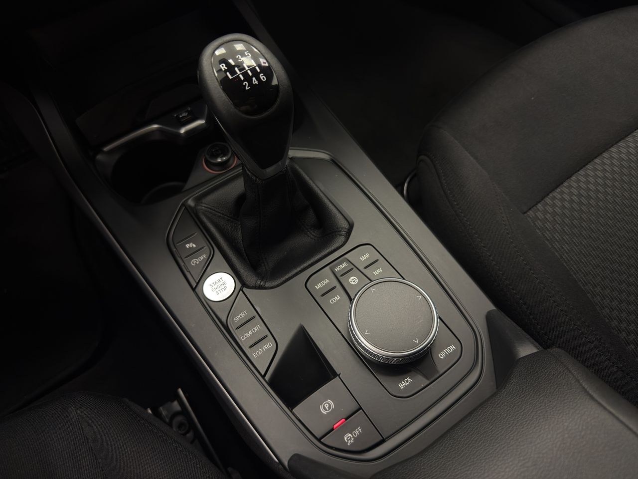 BMW Serie 1 118i - Foto 29