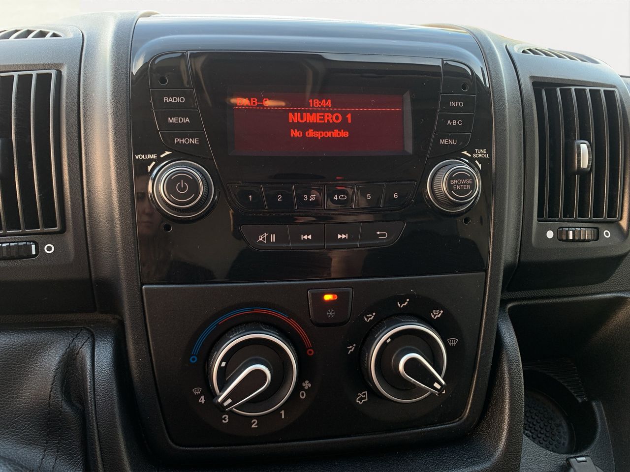 Peugeot Boxer 435 L3 H3  BLUEHDI 2.2 140CV START STOP - Foto 16