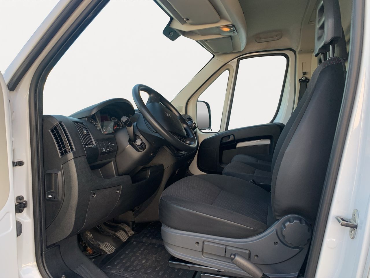 Peugeot Boxer 435 L3 H3  BLUEHDI 2.2 140CV START STOP - Foto 10