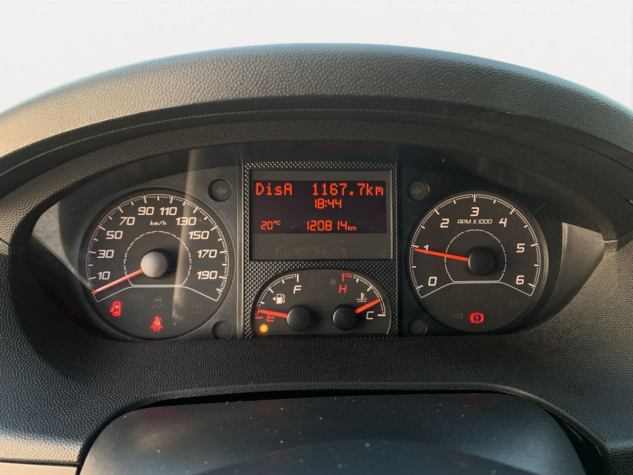 Peugeot Boxer 435 L3 H3  BLUEHDI 2.2 140CV START STOP - Foto 12