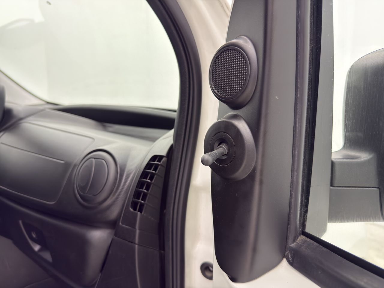 Fiat Fiorino Combi Base 1.4 CNG 70cv 5plazas E6 - Foto 31