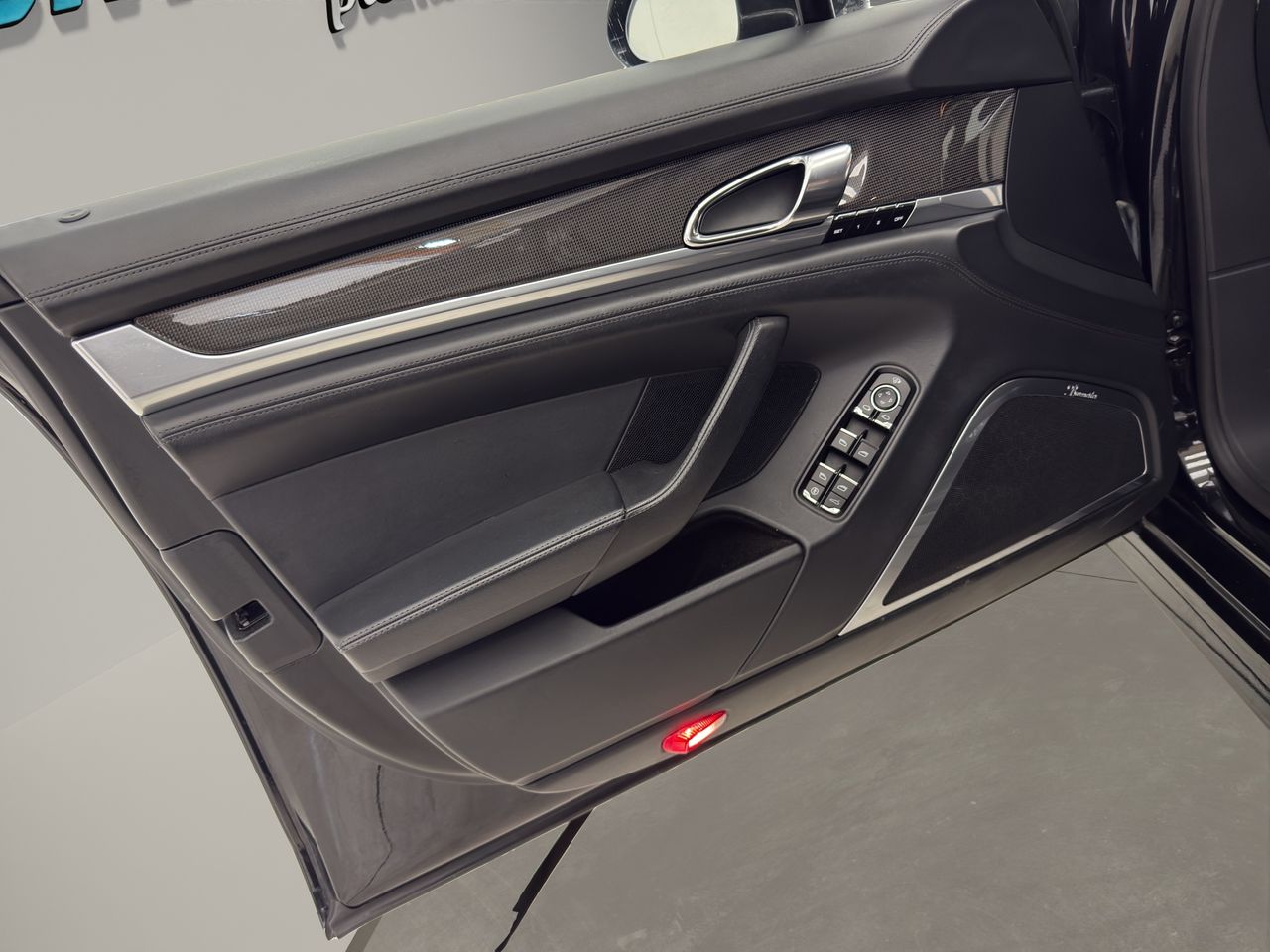 Porsche Panamera Turbo - Foto 13