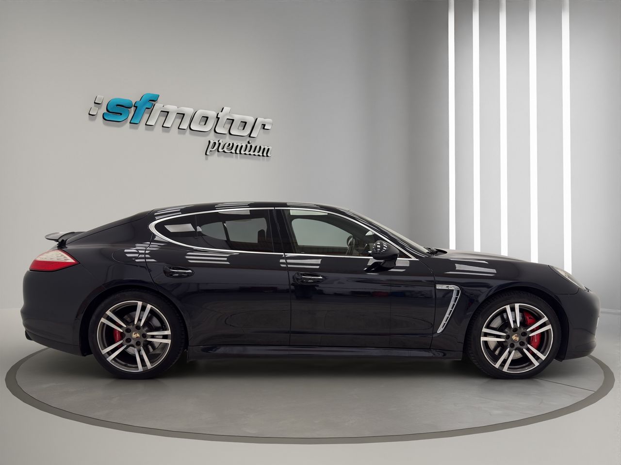 Porsche Panamera Turbo - Foto 8