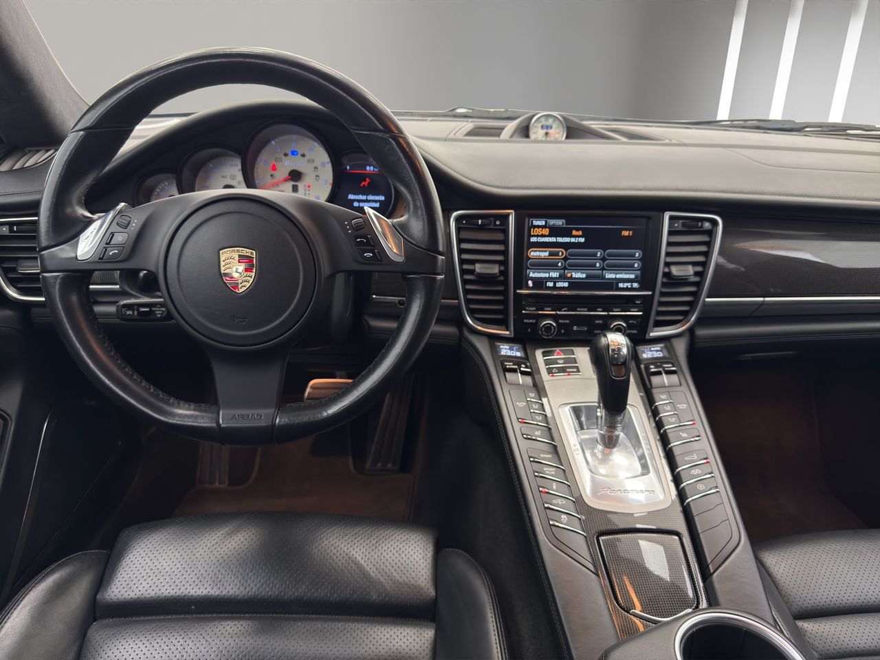 Porsche Panamera Turbo - Foto 15