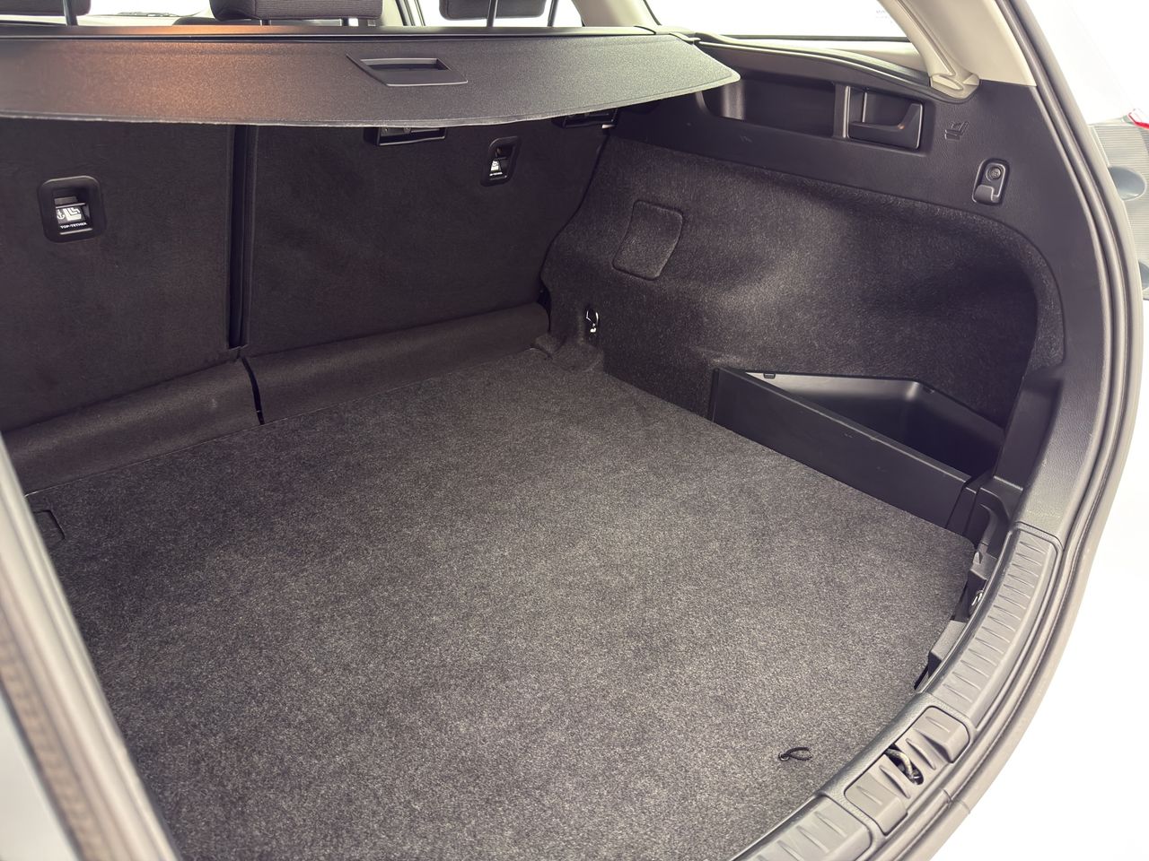 Toyota Auris 1.6 TOURING SPORTS 130CV - Foto 39