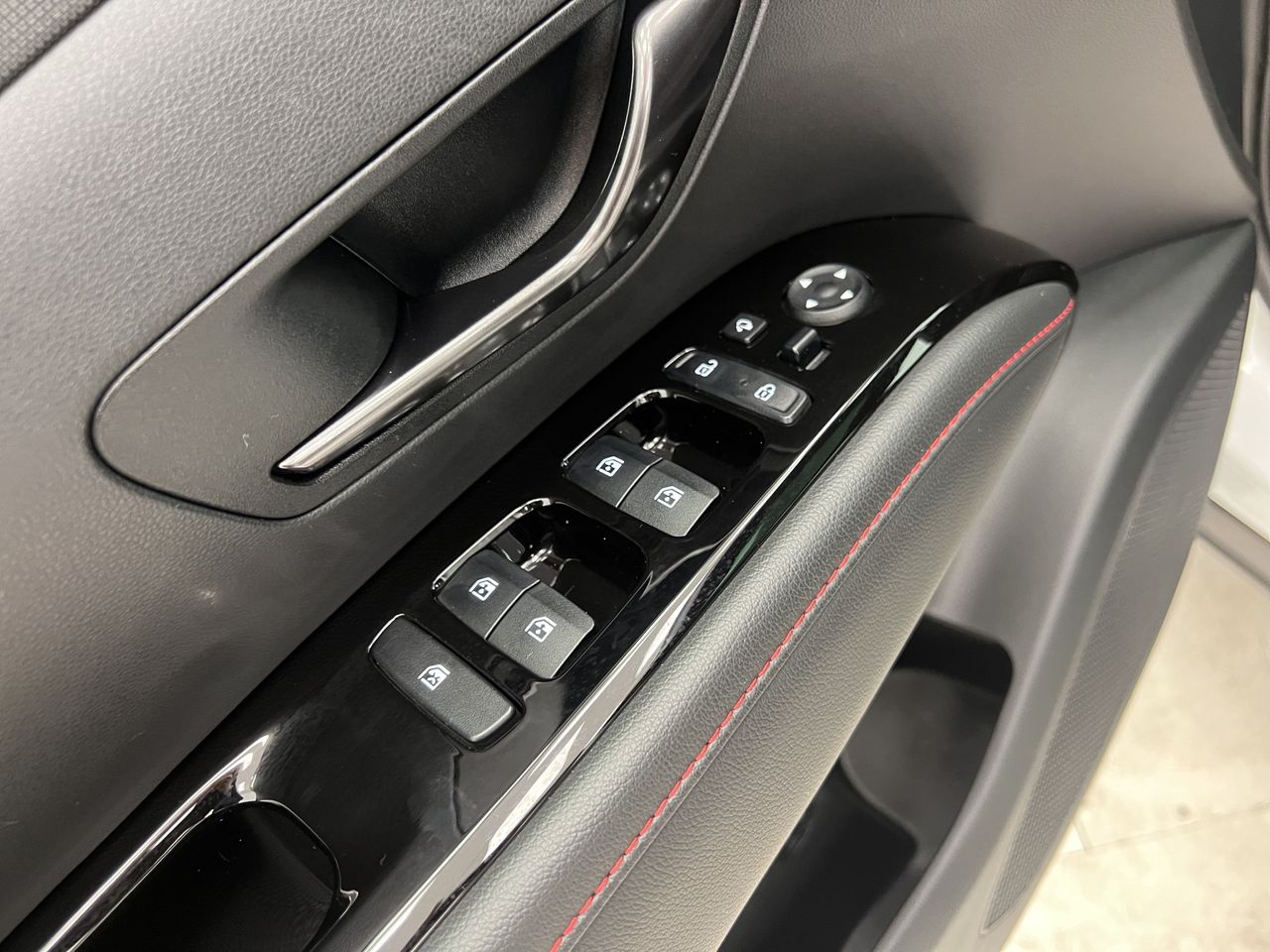 Hyundai Tucson 1.6 TGDI 169kW HEV Tecno Sky Auto Todoterreno - Foto 24