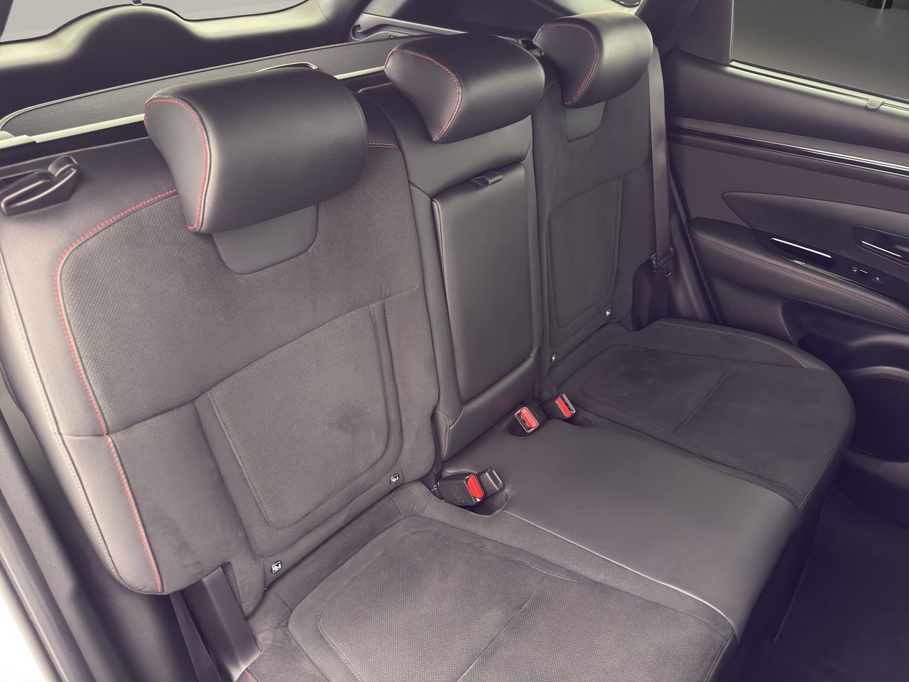 Hyundai Tucson 1.6 TGDI 169kW HEV Tecno Sky Auto Todoterreno - Foto 20