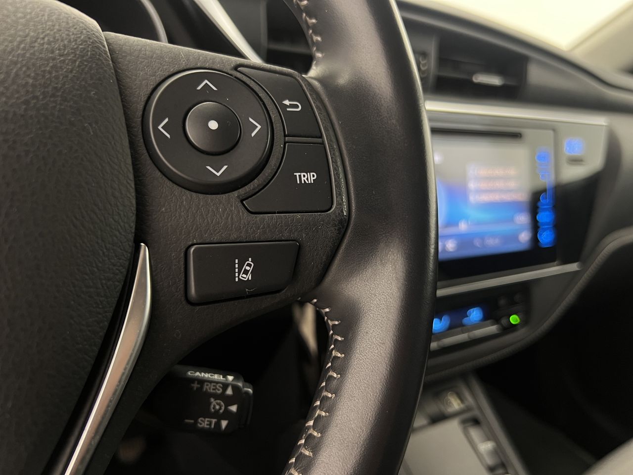 Toyota Auris 1.8 140H Hybrid Feel! Edition - Foto 29