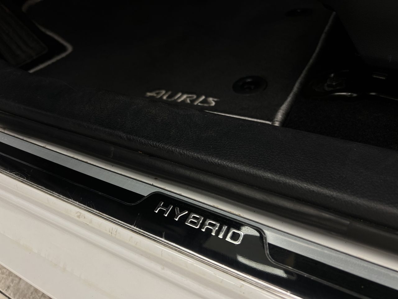 Toyota Auris 1.8 140H Hybrid Feel! Edition - Foto 28