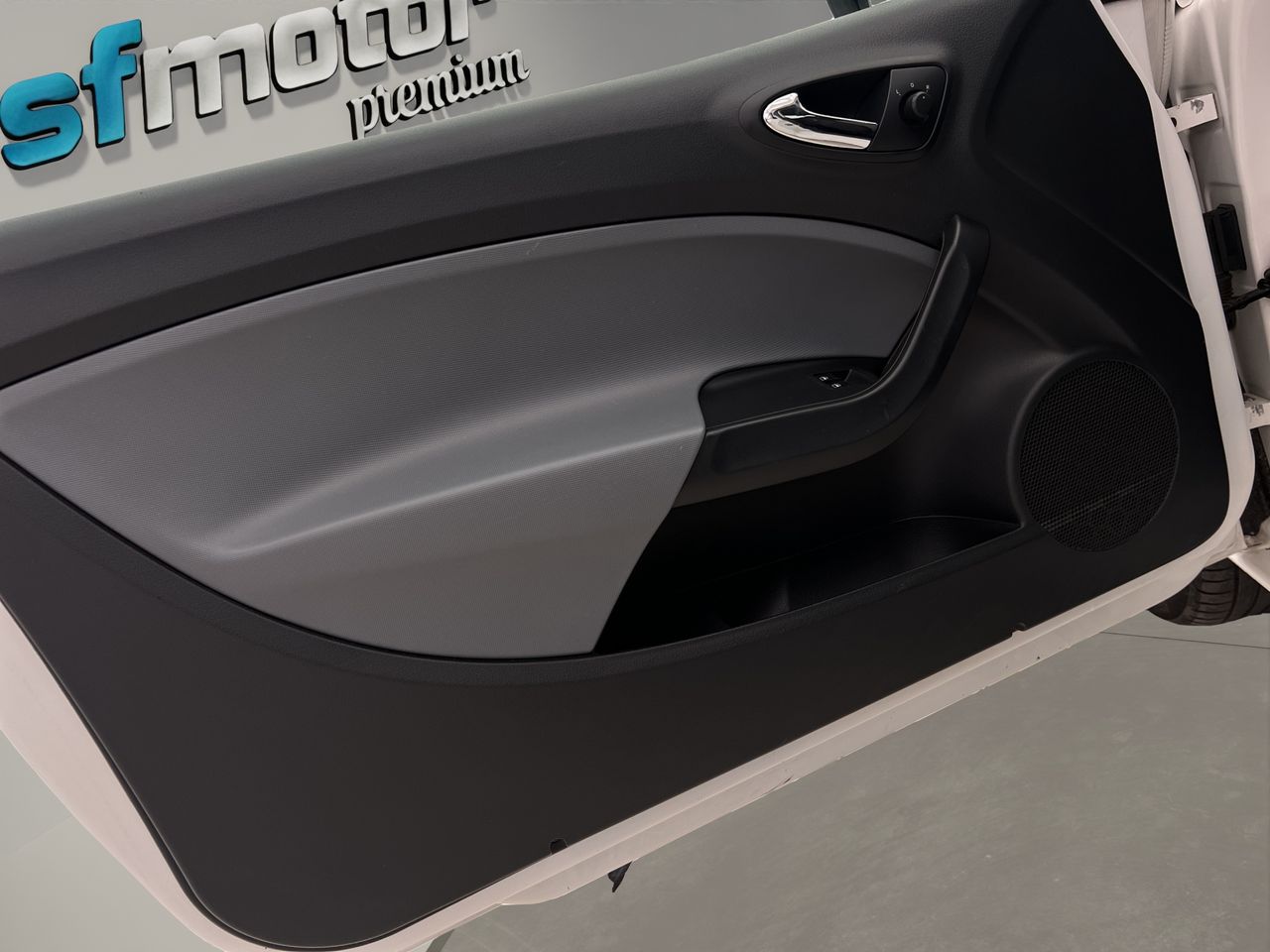 Seat Ibiza ST 1.2 TDI 75cv Reference - Foto 13