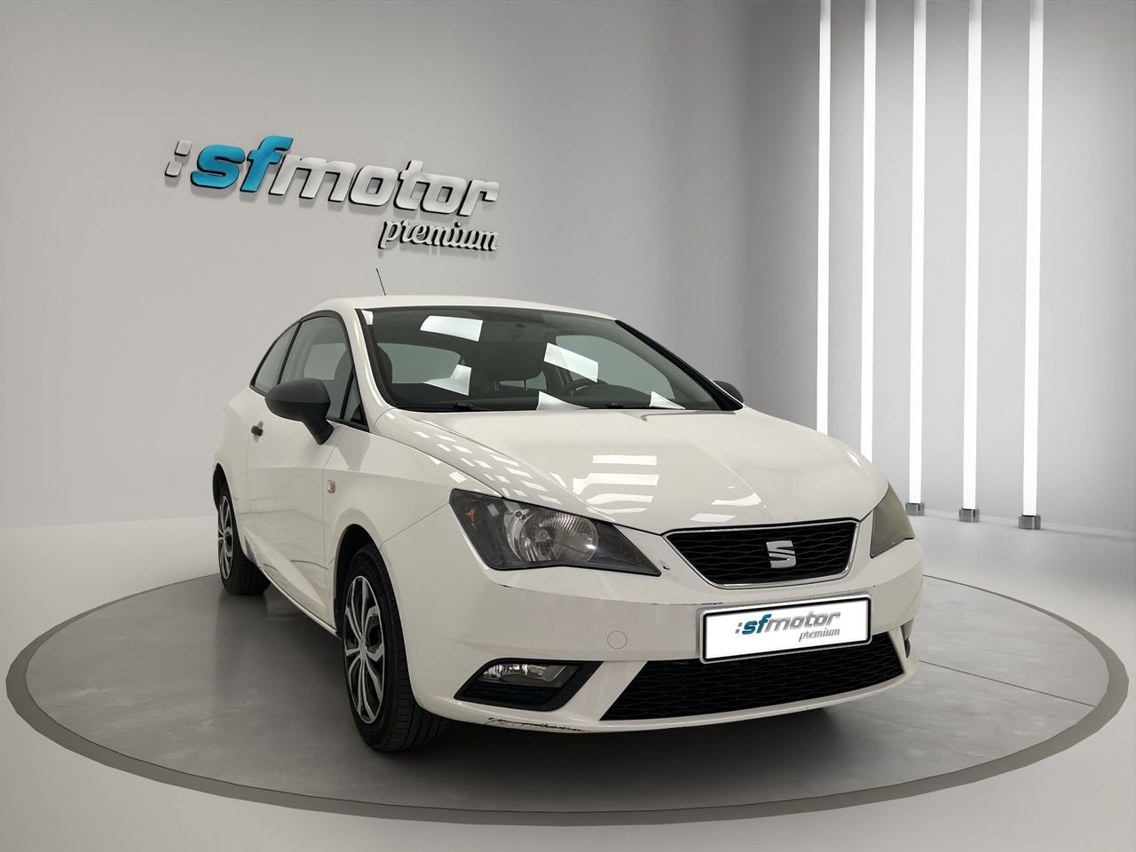 Seat Ibiza ST 1.2 TDI 75cv Reference - Foto 9