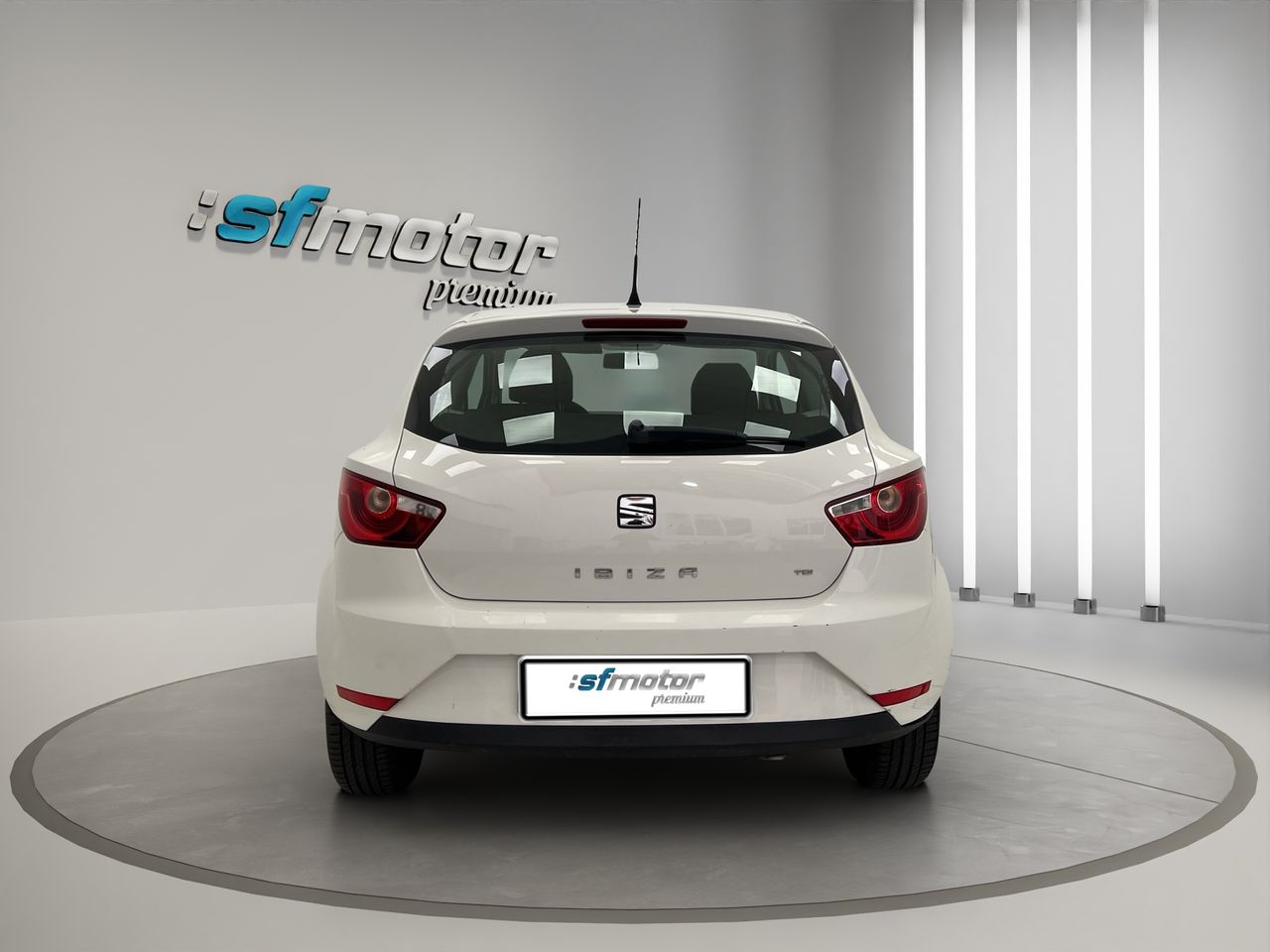 Seat Ibiza ST 1.2 TDI 75cv Reference - Foto 6