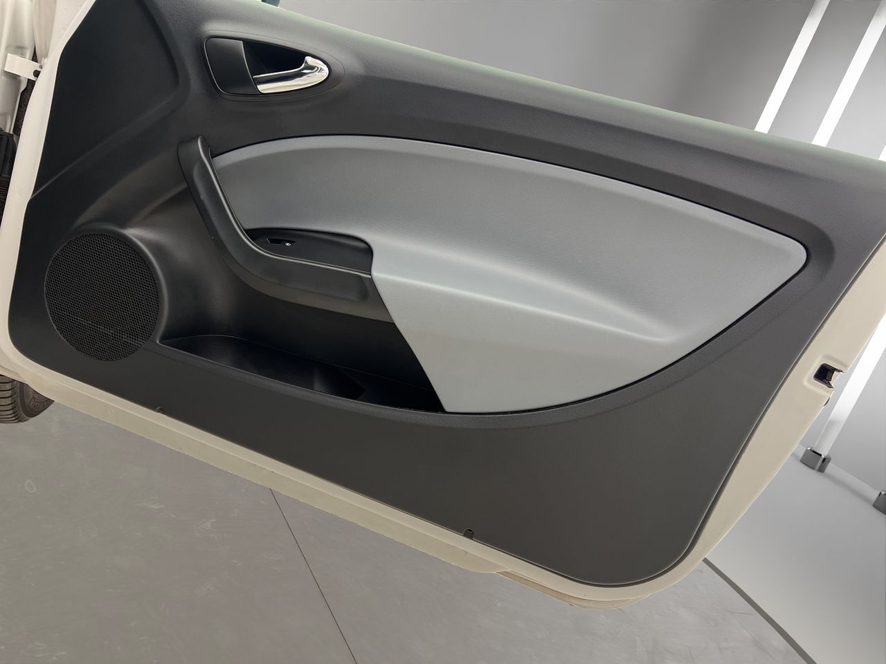 Seat Ibiza ST 1.2 TDI 75cv Reference - Foto 18