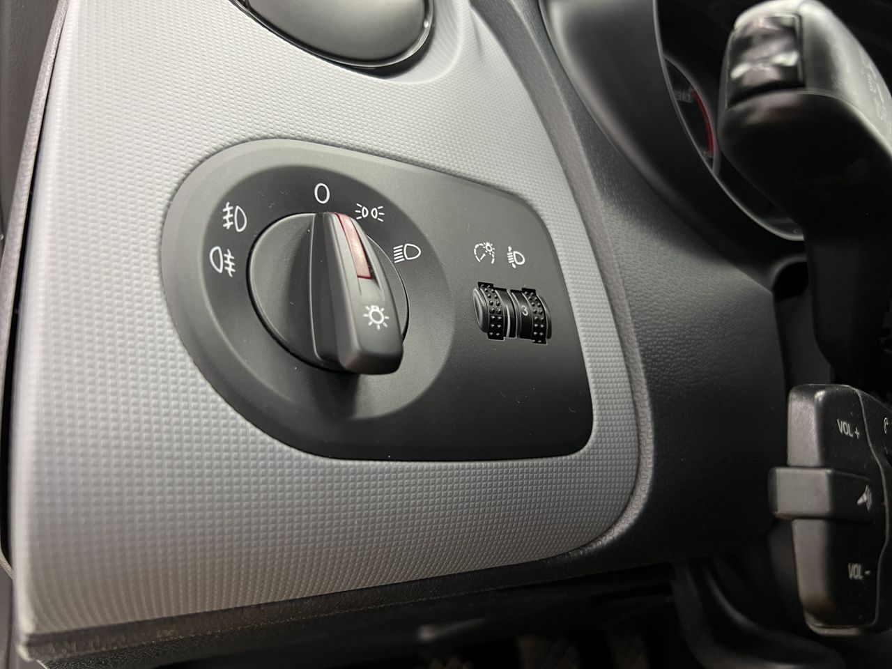 Seat Ibiza ST 1.2 TDI 75cv Reference - Foto 26