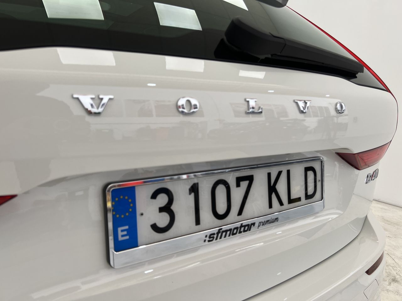 Volvo XC60 2.0 D5 AWD R-Design Auto 190CV AT8 · AUTOMÁTICO · 4X4 - Foto 49