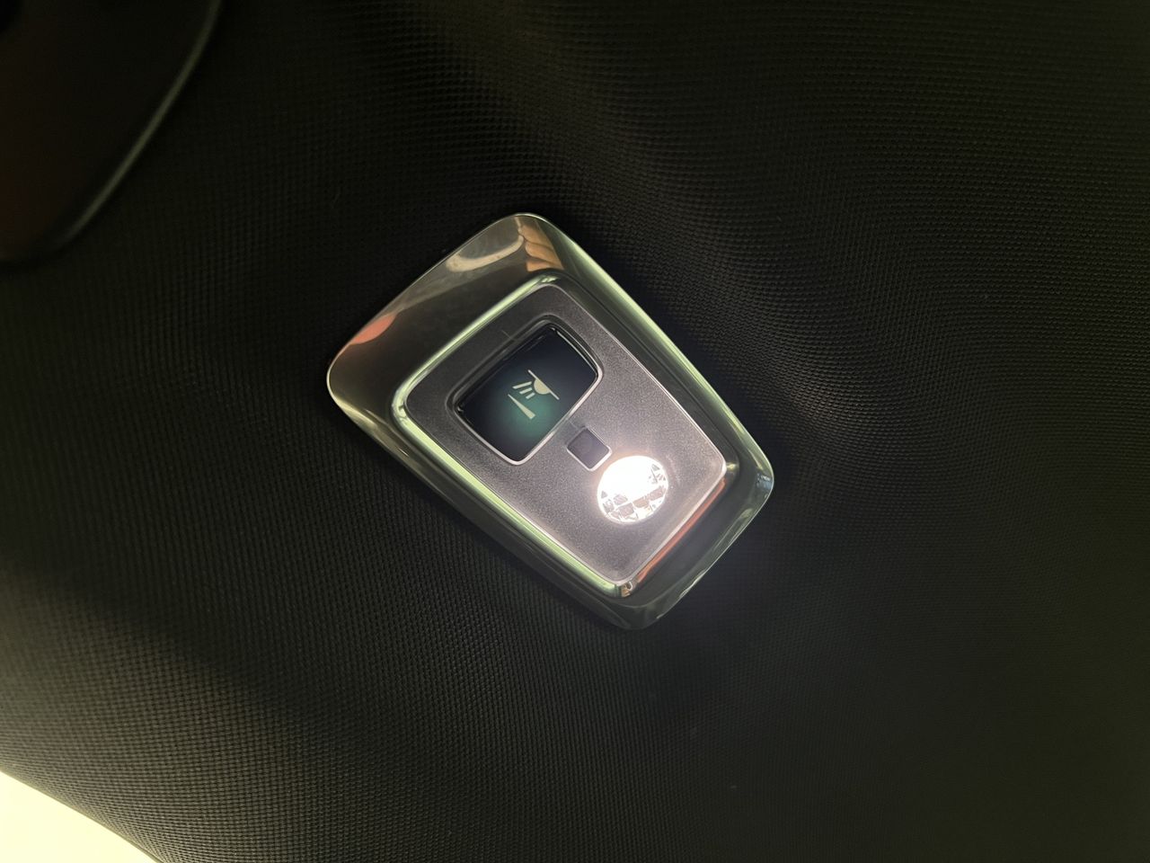 Volvo XC60 2.0 D5 AWD R-Design Auto 190CV AT8 · AUTOMÁTICO · 4X4 - Foto 42