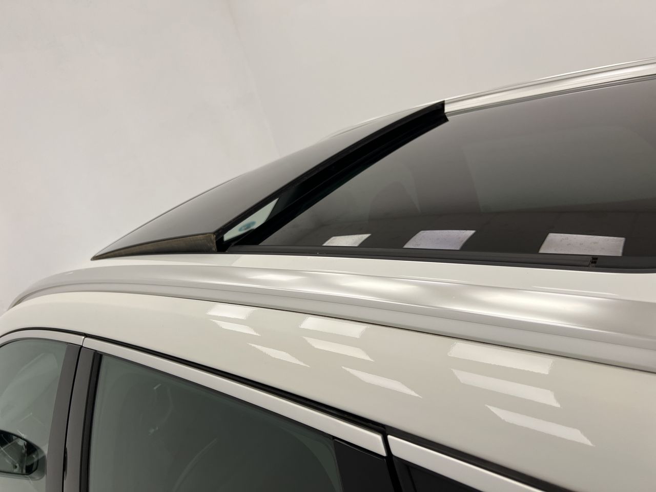 Volvo XC60 2.0 D5 AWD R-Design Auto 190CV AT8 · AUTOMÁTICO · 4X4 - Foto 53