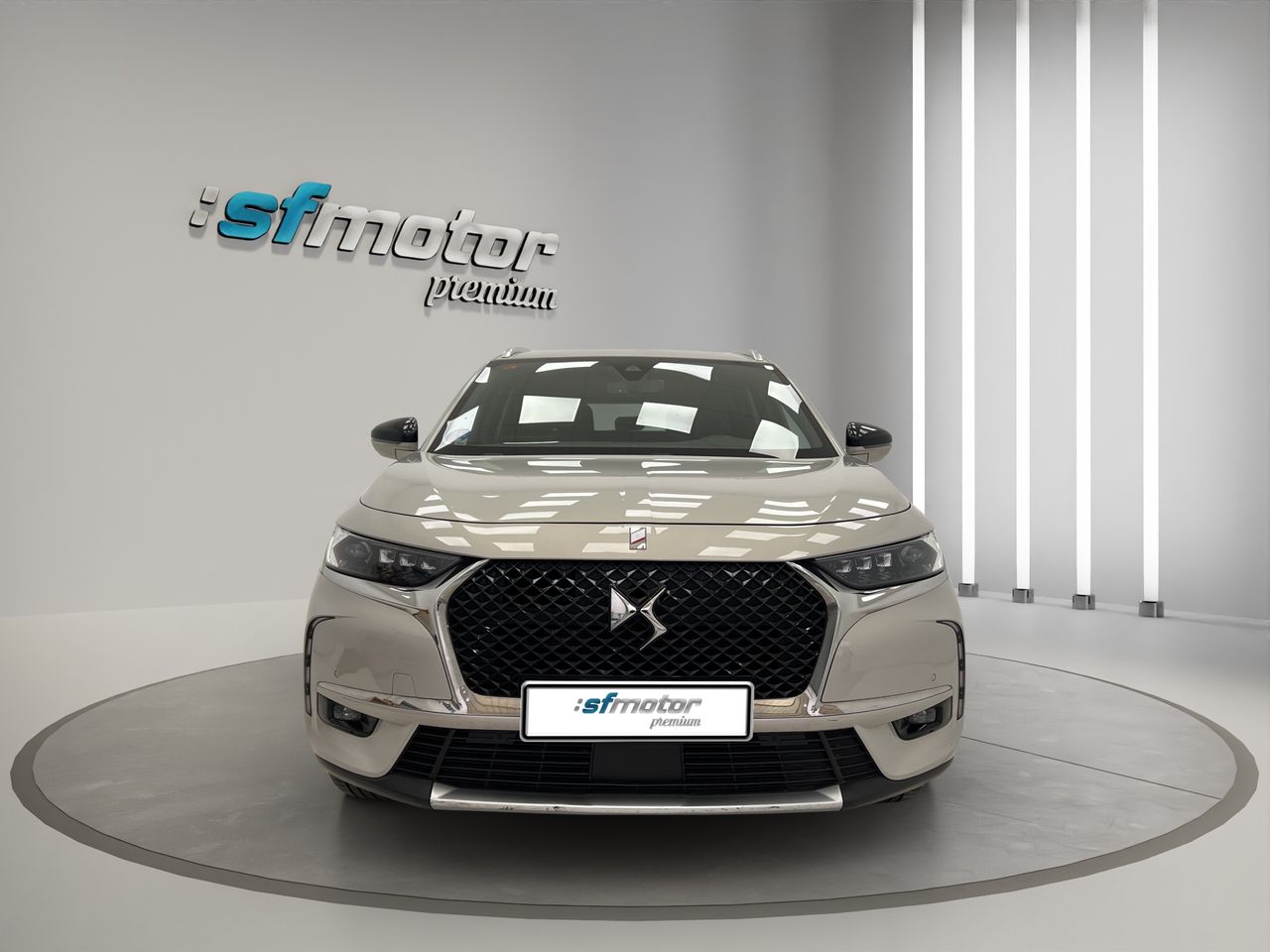 DS DS 7 Crossback 1.6 E-Tense 225 Auto Rivoli TODOTERRENO - Foto 3