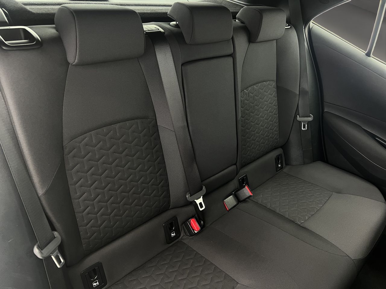 Toyota Corolla 1.8 125H ACTIVE TECH E-CVT - Foto 20