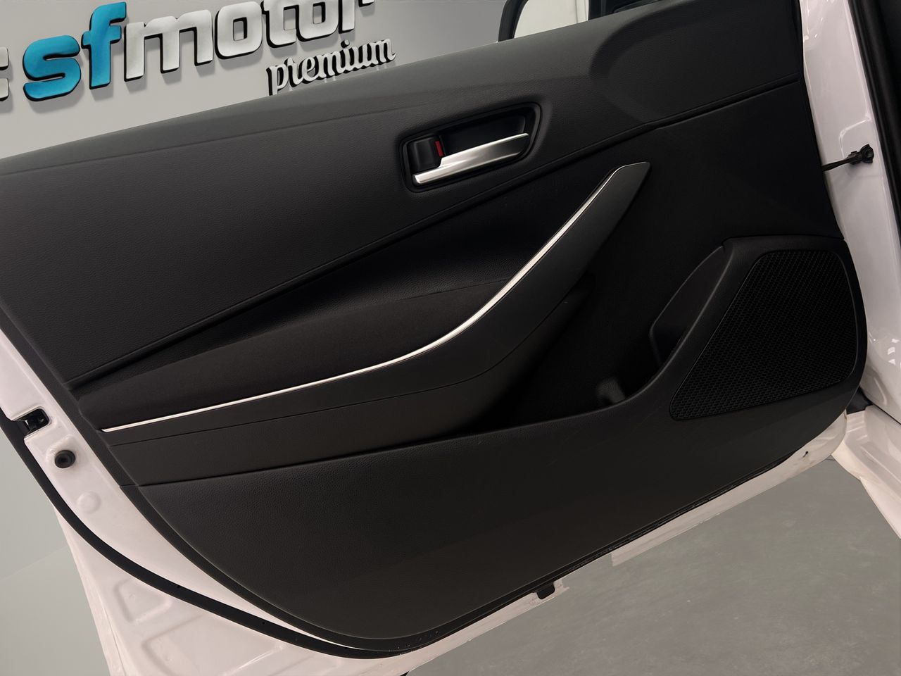 Toyota Corolla 1.8 125H ACTIVE TECH E-CVT - Foto 13