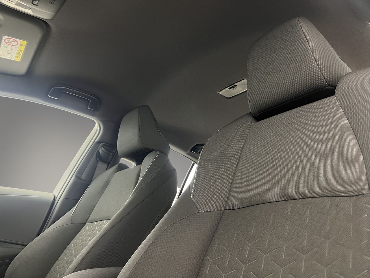 Toyota Corolla 1.8 125H ACTIVE TECH E-CVT - Foto 23