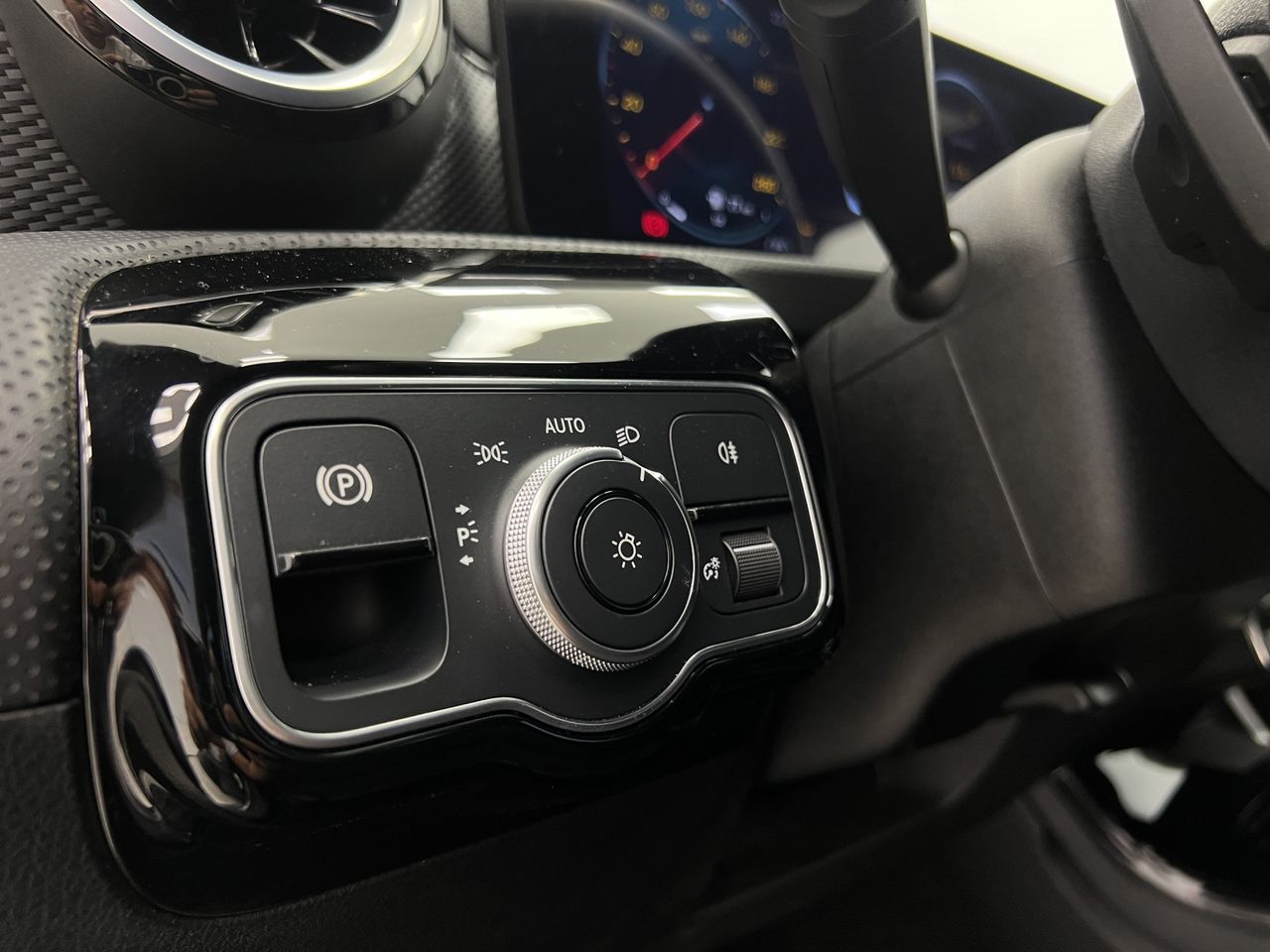 Mercedes CLA CLA 200 D DCT COUPE - Foto 26