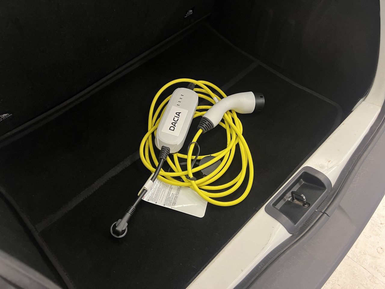 Dacia Spring BEV 27KWH 33KW CONFORT - Foto 36