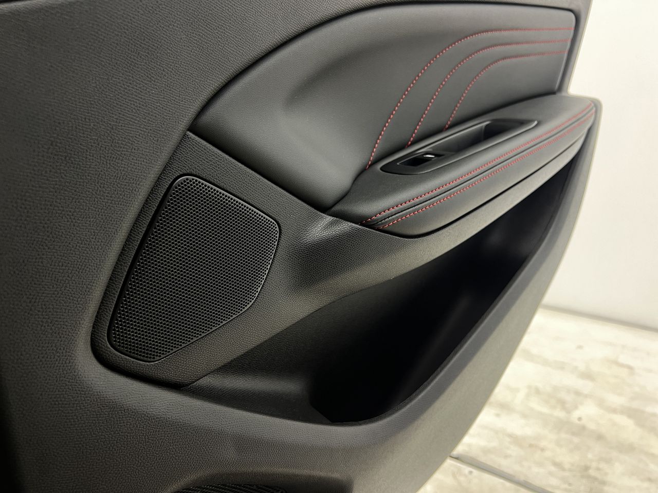 Peugeot 308 5P GT BlueHDi 130 S&S 5D - Foto 37