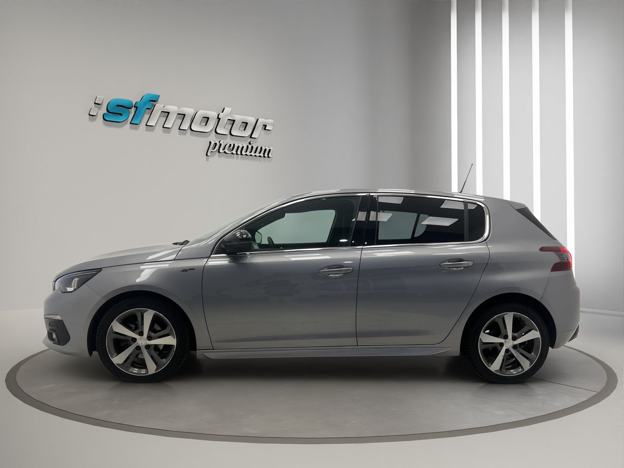 Peugeot 308 5P GT BlueHDi 130 S&S 5D - Foto 4