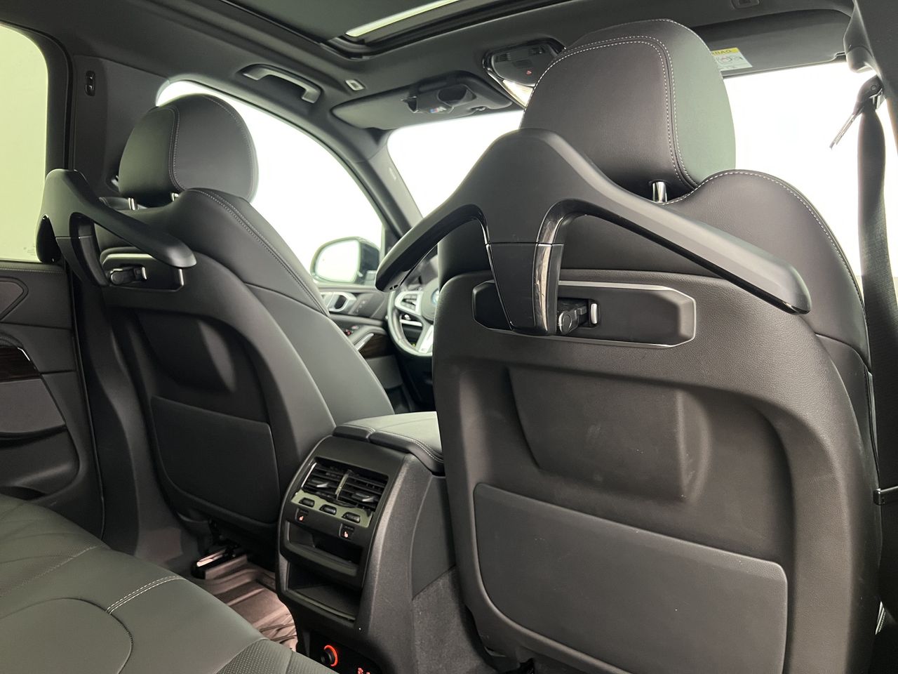 BMW X5 xDrive50e - Foto 39