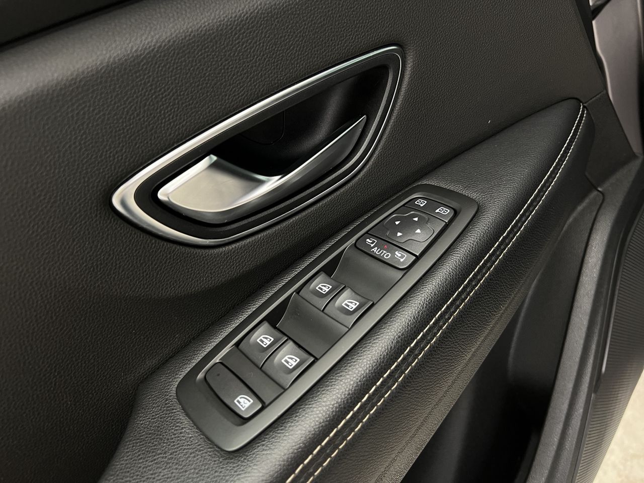 Renault Grand Scénic BLUE DCI 120 EDC INTENS 7P 5D - Foto 25