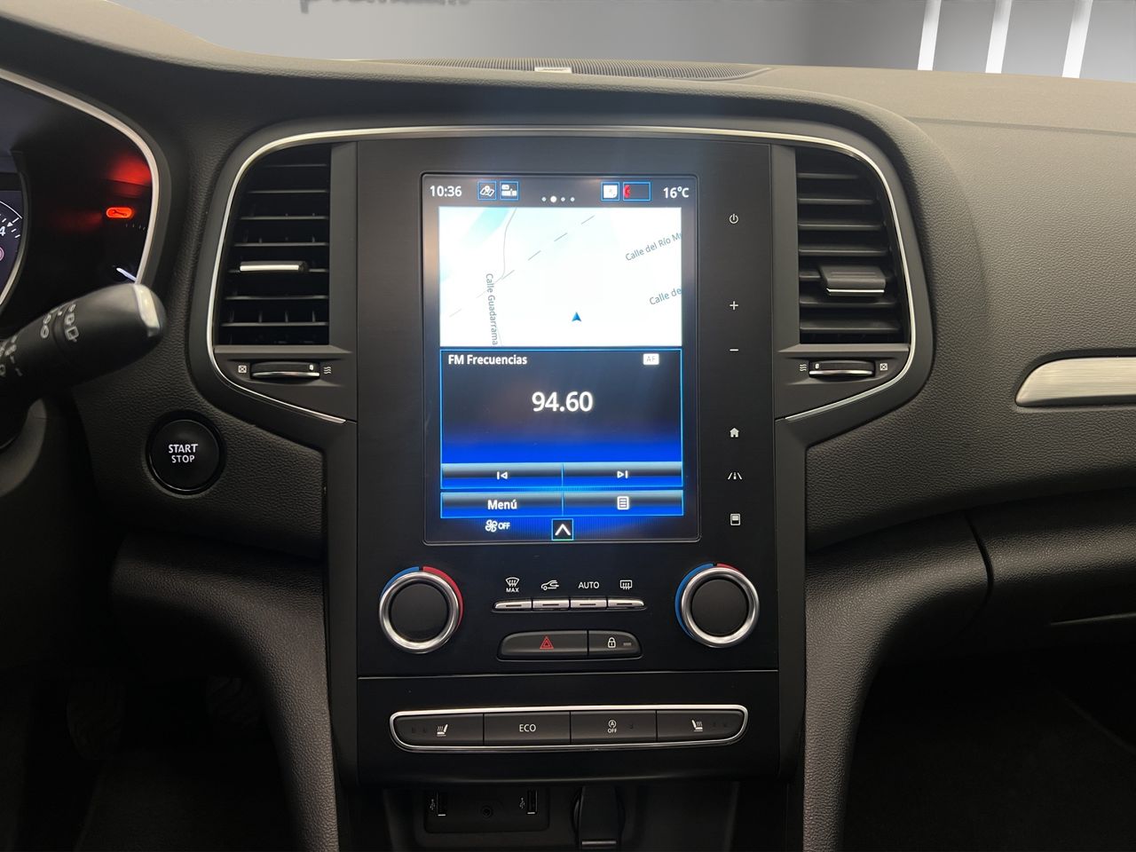 Renault Megane S.T. Bose Blue dCi 110kW (150CV) EDC - Foto 17