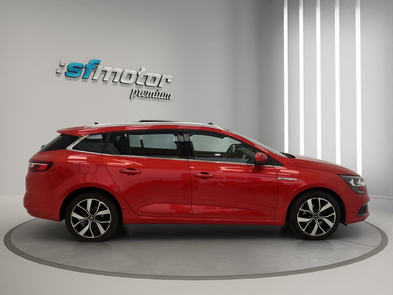 Renault Megane S.T. Bose Blue dCi 110kW (150CV) EDC - Foto 8