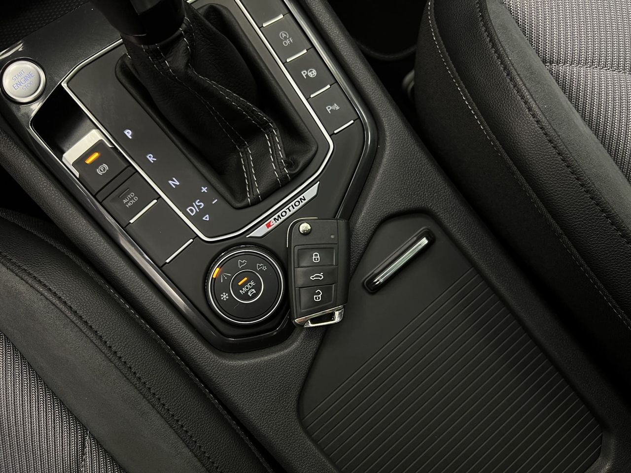 Volkswagen Tiguan ALLSPACE SPORT 2.0 TDI 150CV DSG 4 MOTION  7PLAZAS - Foto 24