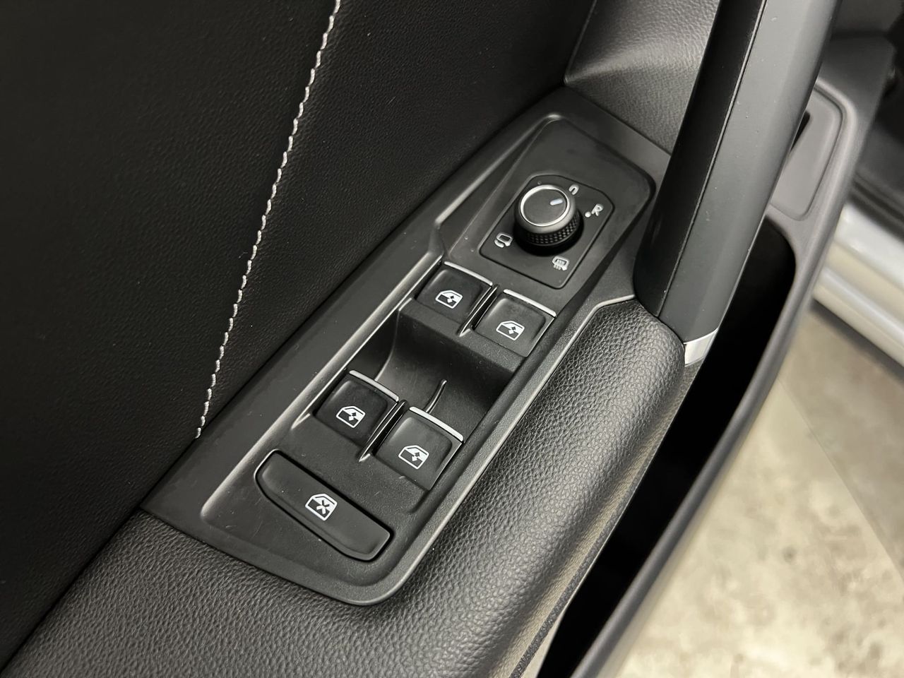 Volkswagen Tiguan ALLSPACE SPORT 2.0 TDI 150CV DSG 4 MOTION  7PLAZAS - Foto 26