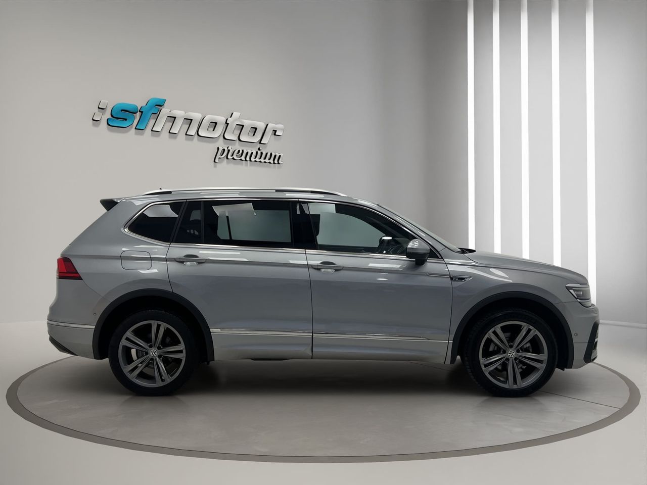 Volkswagen Tiguan ALLSPACE SPORT 2.0 TDI 150CV DSG 4 MOTION  7PLAZAS - Foto 8