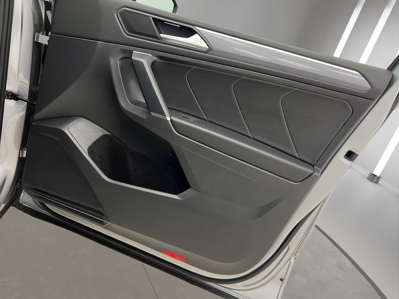 Volkswagen Tiguan ALLSPACE SPORT 2.0 TDI 150CV DSG 4 MOTION  7PLAZAS - Foto 18