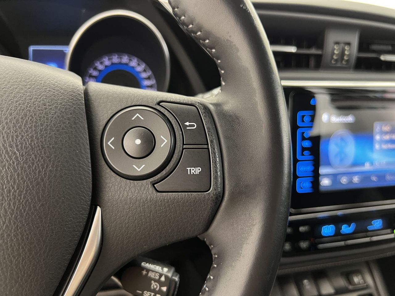 Toyota Auris 1.8 140H Active (Bus. P.) Touring Sports - Foto 28