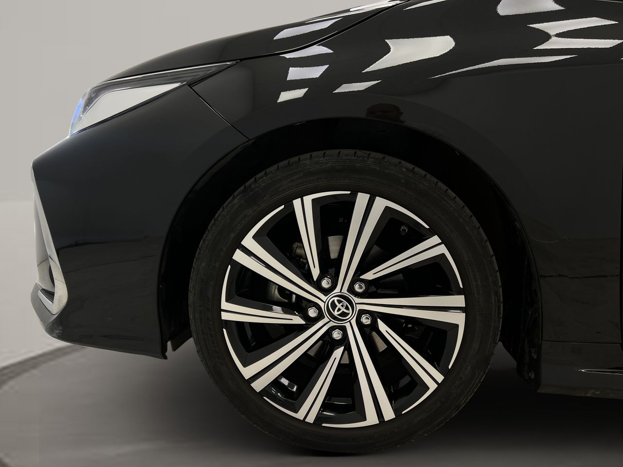 Toyota Corolla 1.8 125H STYLE E-CVT SEDAN - Foto 22