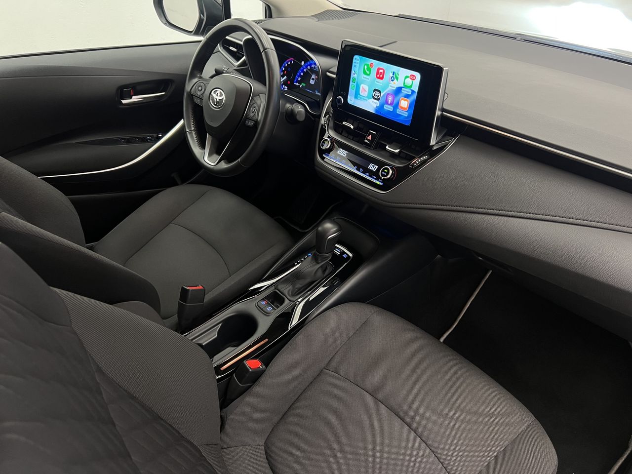 Toyota Corolla 1.8 125H STYLE E-CVT SEDAN - Foto 37