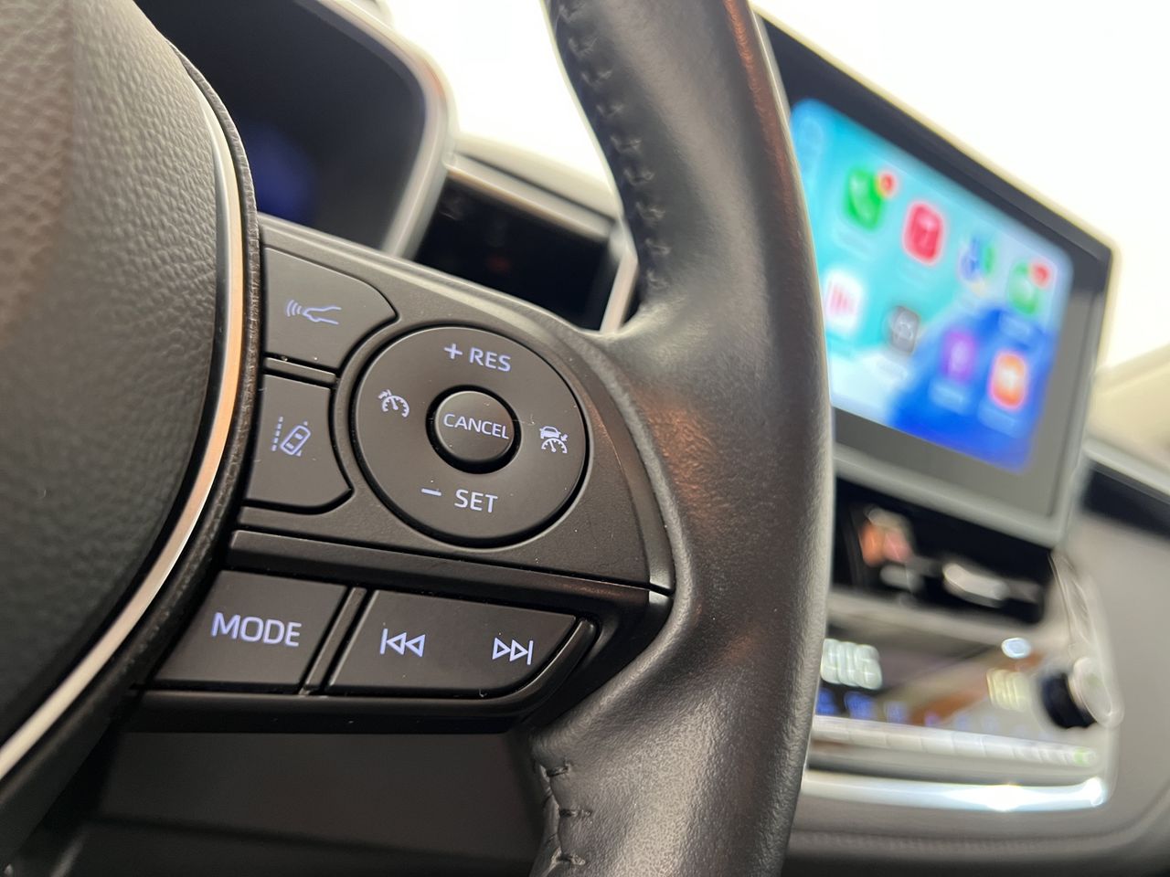 Toyota Corolla 1.8 125H STYLE E-CVT SEDAN - Foto 27