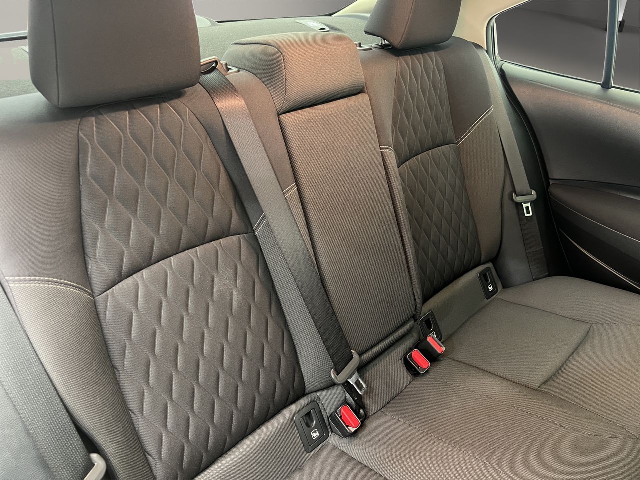 Toyota Corolla 1.8 125H STYLE E-CVT SEDAN - Foto 20