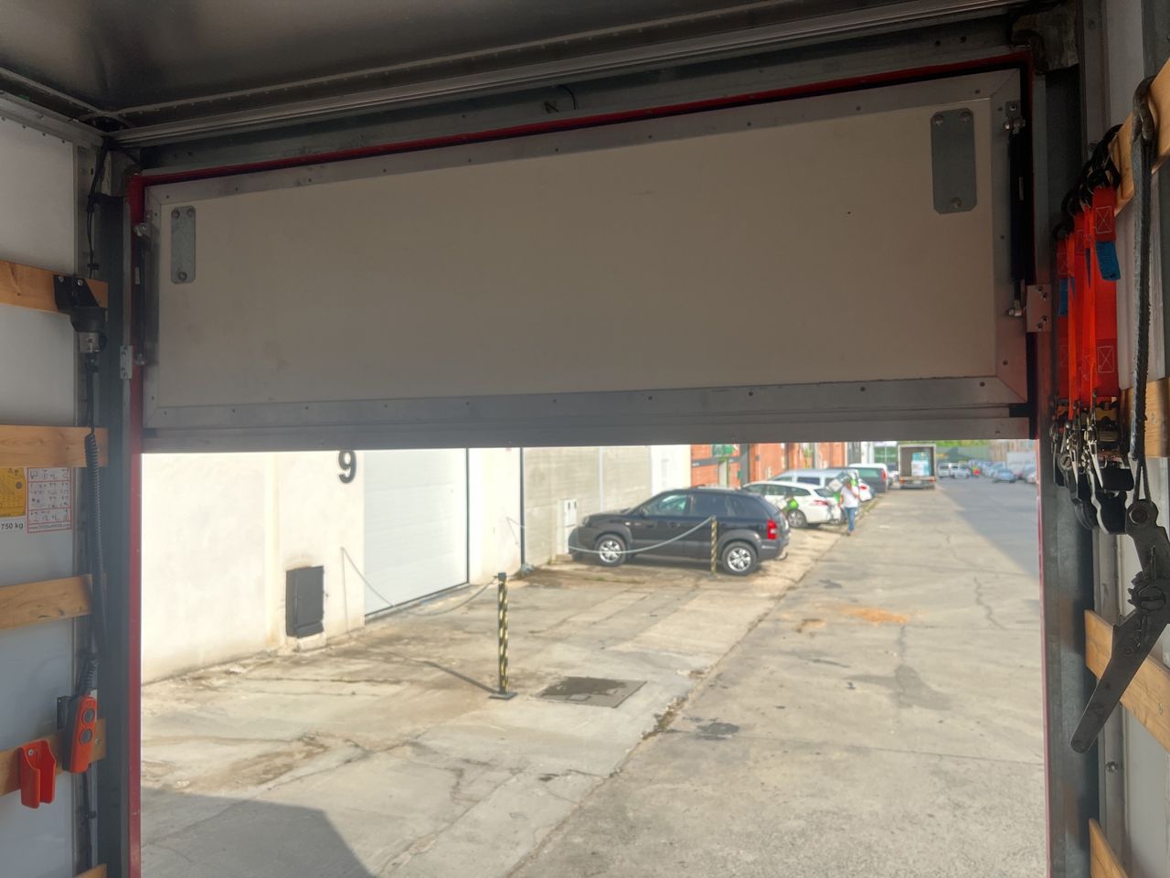 Renault Master L2H2 DCI 130 2.5 CONFORT 4D - Foto 34